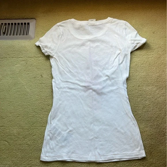 A&F Tee - Picture 2 of 2